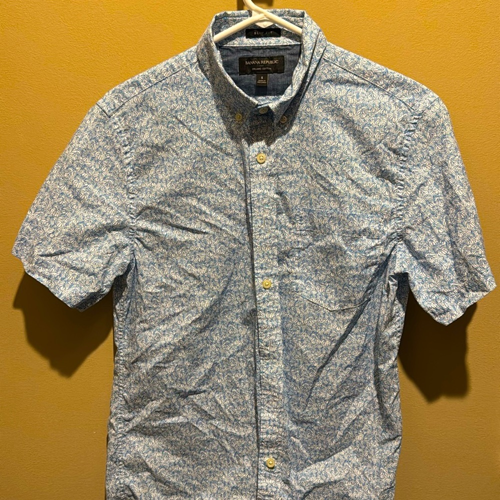 Banana Republic flower button down